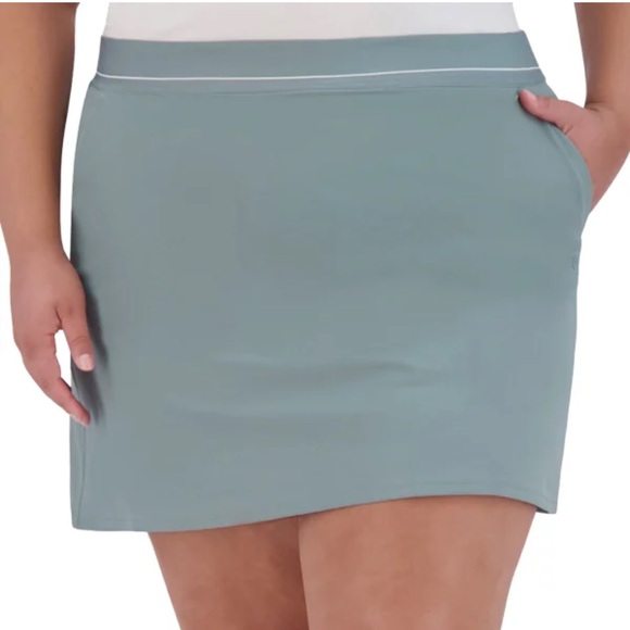 Soybu Pants - Soybu Pull On Women’s Green Skort w/Front and Side Zipper Pockets Size XL